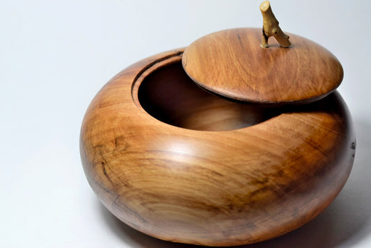 Chicca, legno di Nespolo