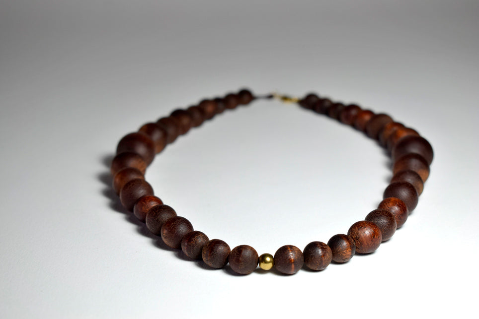 Cora, Mahogany