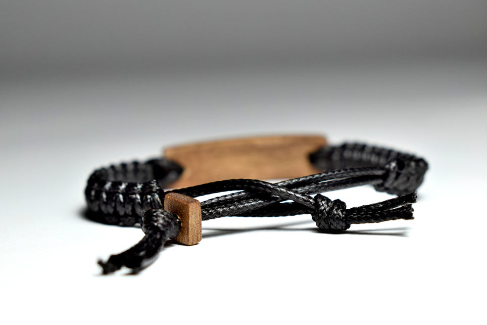 Cumpà, Walnut wood