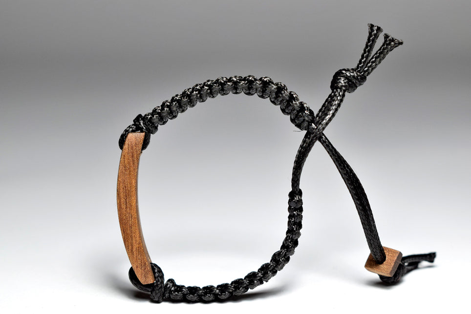 Cumpà, Walnut wood
