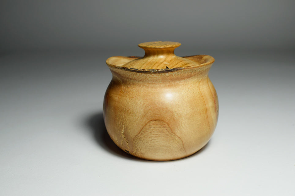 Ninna, Cherry Wood