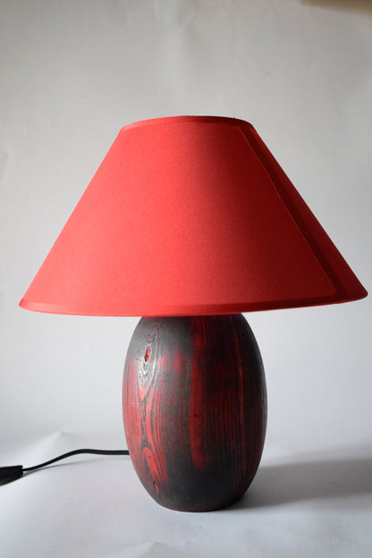 La stronza, Base lampada in legno di Castagno