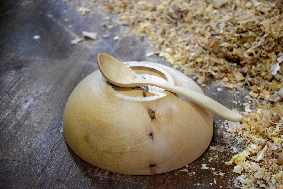 Ciotola e cucchiaio in legno d' acero