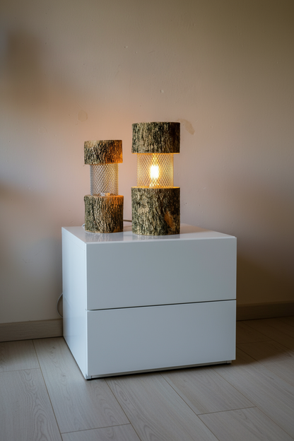 Martel, lampada in legno di Bosso con corteccia