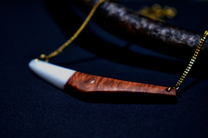 Fagiolino, collana, legno di Erica arborea