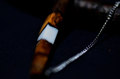 Fagiolino, collana, legno di Ulivo